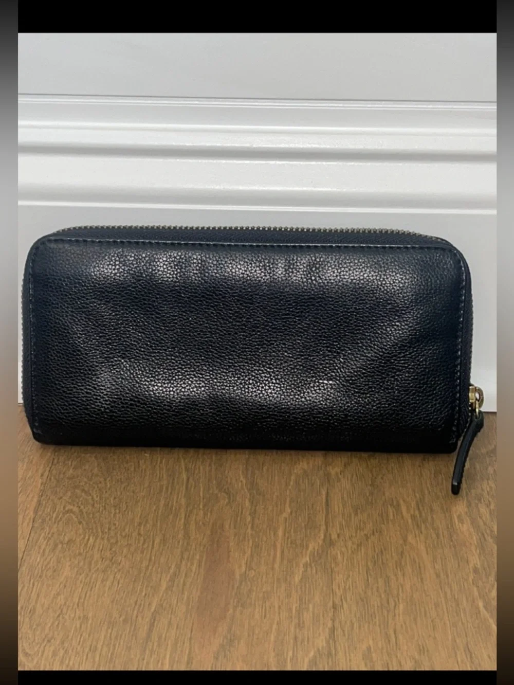 Fossil Women’s Black Solid Zip-Around Wallet Organizer w/ Credit Card Slots